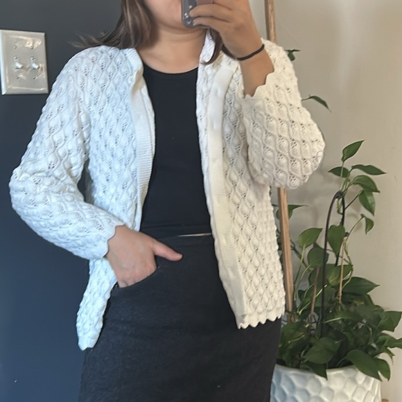 Vintage‎ Buttoned Front Textured cardigan Sweater. Size M - Picture 1 of 10